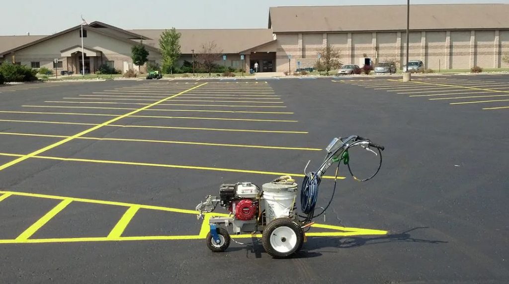 striping job